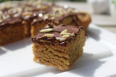 Sweet Almond Cookie Bars